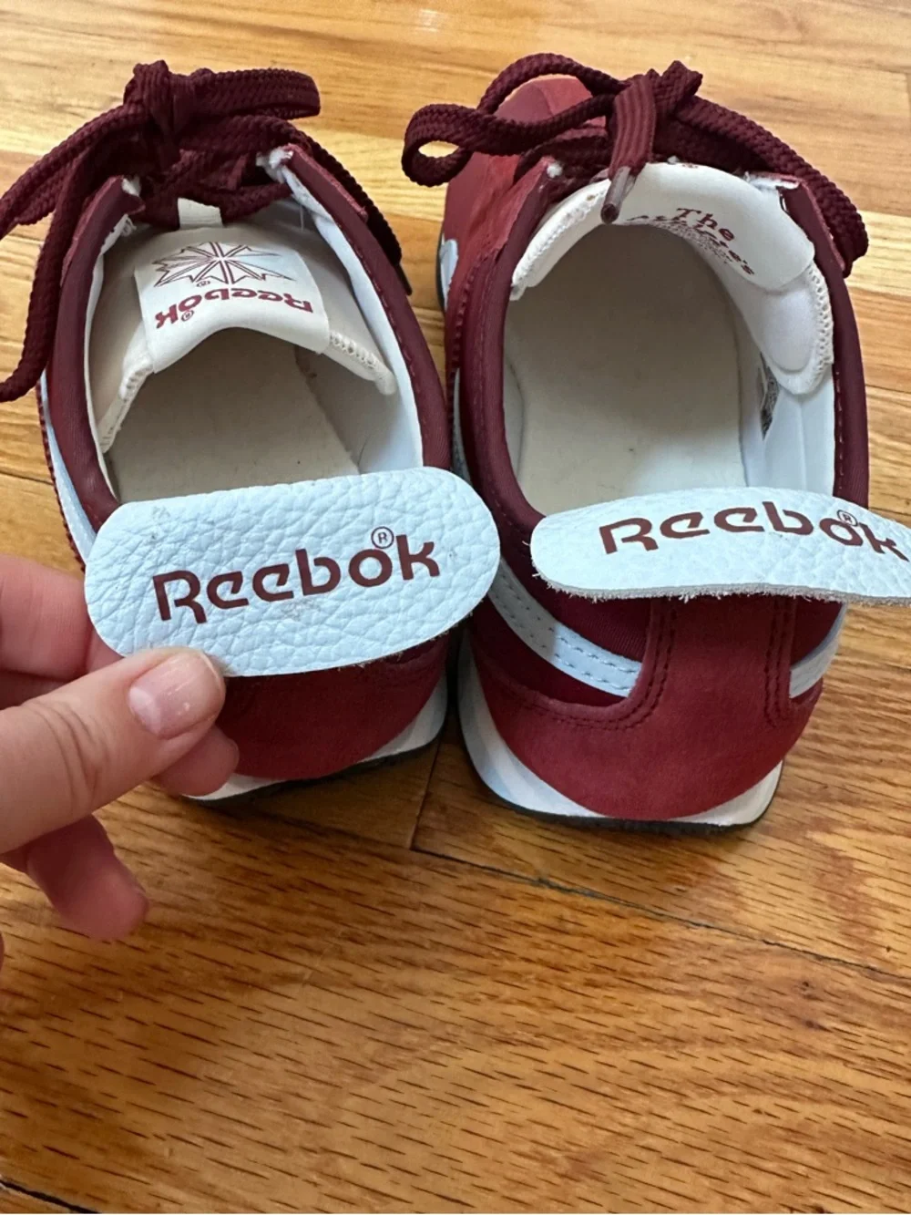 REEBOK R400 SHOES - Picture 6 of 7